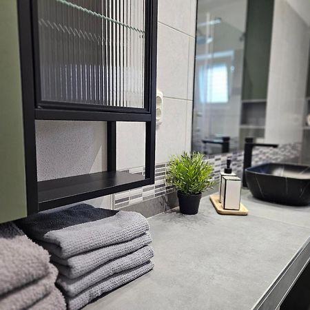 Charming Seaside Apartments Noa & Jakov, Zaboric Sibenik Екстериор снимка