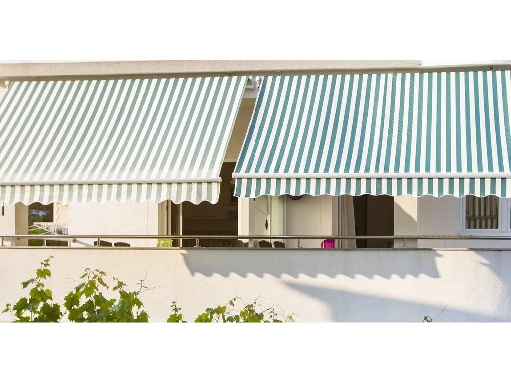 Charming Seaside Apartments Noa & Jakov, Zaboric Sibenik Стая снимка